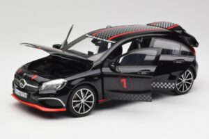 Mercedes A-Class W176 AMG Noir Norev 1:18 183596 Métal Moulé — image 2 sur 8