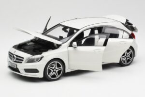 Mercedes A-Class W176 Cirrus Blanc Norev 1:18 B66960126 Métal Moulé — image 2 sur 8
