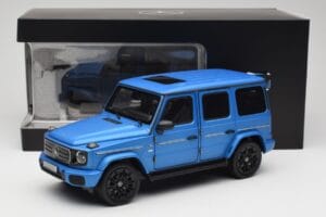 Mercedes AMG G 63 L W465 Bleu Norev 1:18 B66960664 Métal Moulé — image 6 sur 6