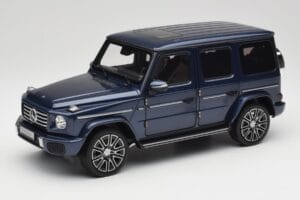 Mercedes AMG G 63 L W465 Bleu Foncé Norev 1:18 B66960663 Métal Moulé