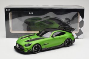 Mercedes AMG GT C190 Black Series Green Hell Magno Minichamps 1:18 155032020 Métal Moulé — image 6 sur 6