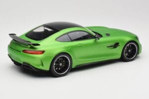 Mercedes AMG GT R C190 Vert Mat Minichamps 1:18 155036020 Métal Moulé — image 2 sur 6
