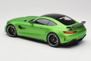 Mercedes AMG GT R C190 Vert Mat Minichamps 1:18 155036020 Métal Moulé — image 5 sur 6