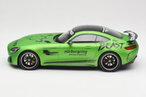 Mercedes AMG GT R C190 Ringtaxi Minichamps 1:18 155036091 Métal Moulé — image 3 sur 6