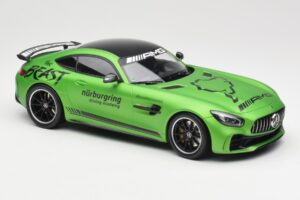 Mercedes AMG GT R C190 Ringtaxi Minichamps 1:18 155036091 Métal Moulé — image 4 sur 6