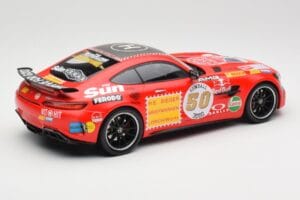 Mercedes AMG GT R C190 Or Rosé Minichamps 1:18 155036024 Métal Moulé — image 2 sur 6