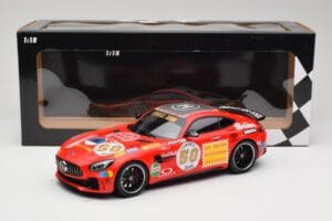 Mercedes AMG GT R C190 Or Rosé Minichamps 1:18 155036024 Métal Moulé — image 6 sur 6