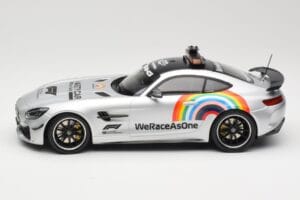 Mercedes AMG GT R C190 Safety Car F1 2020 Minichamps 1:18 155036092 Métal Moulé — image 3 sur 6