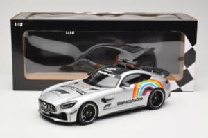 Mercedes AMG GT R C190 Safety Car F1 2020 Minichamps 1:18 155036092 Métal Moulé — image 6 sur 6