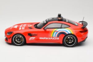 Mercedes AMG GT R C190 Safety Car F1 Mugello GP 2020 Minichamps 1:18 155036094 Métal Moulé — image 3 sur 6