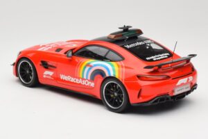 Mercedes AMG GT R C190 Safety Car F1 Mugello GP 2020 Minichamps 1:18 155036094 Métal Moulé — image 5 sur 6