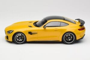 Mercedes AMG GT R C190 Jaune Minichamps 1:18 155036021 Métal Moulé — image 3 sur 6
