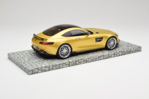 Mercedes Brabus AMG GT S C190 600 Desert Or Minichamps 1:18 107032522 Métal Moulé — image 2 sur 6
