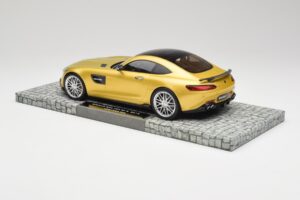 Mercedes Brabus AMG GT S C190 600 Desert Or Minichamps 1:18 107032522 Métal Moulé — image 5 sur 6