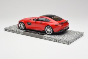 Mercedes Brabus AMG GT S C190 600 Mars Rouge Minichamps 1:18 107032521 Métal Moulé — image 5 sur 6