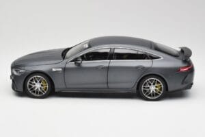 Mercedes AMG GT 63 S X290 Aero Package Designo Selenite Gris Magno Norev 1:18 B66961038 Métal Moulé — image 4 sur 8