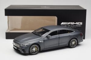 Mercedes AMG GT 63 S X290 Aero Package Designo Selenite Gris Magno Norev 1:18 B66961038 Métal Moulé — image 8 sur 8