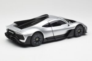 Mercedes AMG One Hightech Argent NZG 1:18 B66961043 Métal Moulé — image 3 sur 8