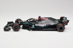 Mercedes AMG Petronas W11 #63 G. Russell Sakhir GP 2020 Minichamps 1:18 110201663 Métal Moulé — image 3 sur 6