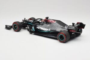 Mercedes AMG Petronas W11 #63 G. Russell Sakhir GP 2020 Minichamps 1:18 110201663 Métal Moulé — image 5 sur 6