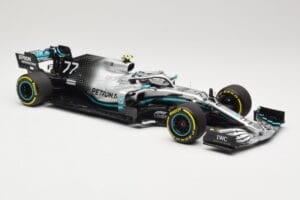 Mercedes AMG Petronas Motorsport W10 #77 V. Bottas 2nd Place Chinese GP 2019 Minichamps 1:18 110190377 Métal Moulé — image 4 sur 6