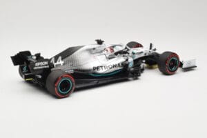 Mercedes AMG Petronas W10 #44 L. Hamilton Winner German GP 2019 Minichamps 1:18 110191144 Métal Moulé — image 2 sur 6