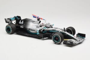 Mercedes AMG Petronas W10 #44 L. Hamilton Winner British GP 2019 Minichamps 1:18 110191044 Métal Moulé — image 4 sur 6