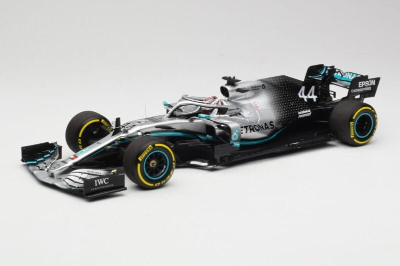 Mercedes AMG Petronas W10 #44 L. Hamilton F1 World Champion 2019 Minichamps 1:18 110190044 Métal Moulé