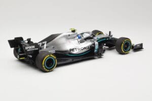 Mercedes AMG Petronas W10 #77 V. Bottas F1 2019 Minichamps 1:18 110190077 Métal Moulé — image 2 sur 6