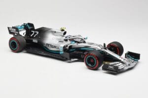 Mercedes AMG Petronas W10 #77 V. Bottas British GP 2019 Minichamps 1:18 110191077 Métal Moulé — image 4 sur 6