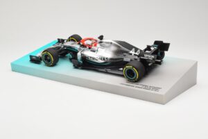 Mercedes AMG Petronas W10 EQ Power+ #44 L. Hamilton Monaco GP Winner 2019 Minichamps 1:18 113190644 Métal Moulé — image 5 sur 6