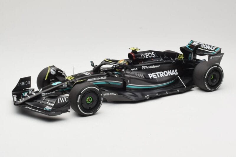 Mercedes AMG Petronas W14 E Performance #44 L. Hamilton Bahrain GP 2023 Minichamps 1:18 110230144 Métal Moulé