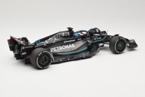 Mercedes AMG Petronas W14 E Performance #63 G. Russell Australian GP 2023 Minichamps 1:18 110230363 Métal Moulé — image 2 sur 6