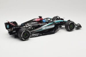 Mercedes AMG Petronas W15 E Performance #63 G. Russell Winner Austrian GP 2024 Minichamps 1:18 110241163 Métal Moulé — image 2 sur 6