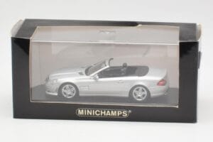 Mercedes AMG SL63 R230 Argent Wheels Type 2 Minichamps 1:43 SL63001 Métal Moulé — image 4 sur 4
