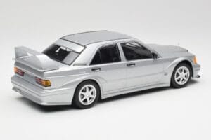 Mercedes 190E W201 2.5-16 EVO 2 Astral Argent Metallic Minichamps 1:18 155036101 Métal Moulé — image 2 sur 6