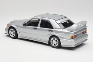 Mercedes 190E W201 2.5-16 EVO 2 Astral Argent Metallic Minichamps 1:18 155036101 Métal Moulé — image 5 sur 6