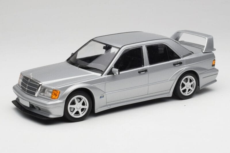 Mercedes 190E W201 2.5-16 EVO 2 Astral Argent Metallic Minichamps 1:18 155036101 Métal Moulé