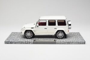 Mercedes Brabus B63 620 Widestar Pearl White Minichamps 1:18 107032201 Métal Moulé — image 3 sur 6