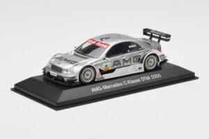 Mercedes C-Class C203 #4 J. Alesi HWA DTM 2005 Minichamps 1:43 B66962230 Métal Moulé — image 2 sur 4