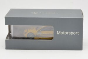 Mercedes C-Class C204 DTM #17 D. Coulthard DTM 2010 Minichamps 1:43 B66961415 Métal Moulé — image 4 sur 4