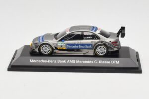 Mercedes C-Class C204 DTM #4 B. Spengler DTM 2010 Minichamps 1:43 B66961412 Métal Moulé
