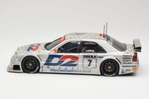 Mercedes C-Class W202 #7 K. Ludwig AMG-Mercedes Team Zakspeed DTM 1994 UT Models 1:18 180943307 Métal Moulé — image 4 sur 8