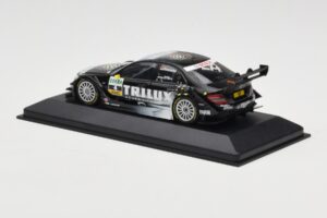 Mercedes C-Class W204 #4 Team AMG Mercedes R. Schumacher DTM 2009 Minichamps 1:43 400093904 Métal Moulé — image 3 sur 4