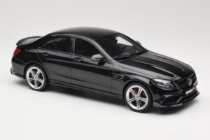 Mercedes C-Class W205 Brabus 650 Noir GT Spirit 1:18 GT132 Résine — image 4 sur 6