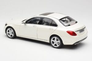 Mercedes C-Class W205 Diamond Blanc Métallisé Norev 1:18 B66960256 Métal Moulé — image 7 sur 8