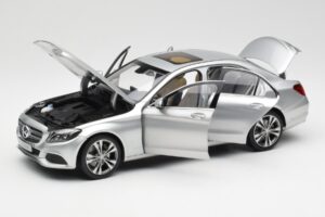 Mercedes C-Class W205 Iridium Argent Métallisé Norev 1:18 B66960253 Métal Moulé — image 2 sur 8