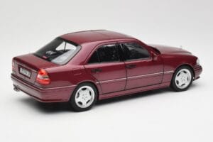 Mercedes AMG C36 W202 Almandine Rouge Norev 1:18 B66040706 Métal Moulé — image 3 sur 8
