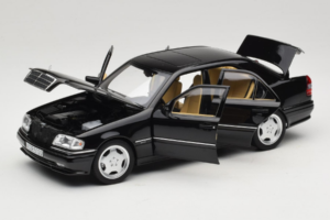 Mercedes C36 AMG W202 Obsidian Black Metallic Norev 1:18 183381 Métal Moulé — image 2 sur 8