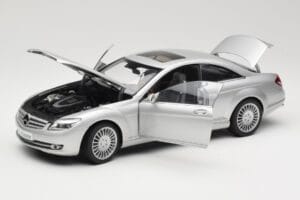 Mercedes CL-Class C216 Argent AUTOart 1:18 76164 Métal Moulé — image 2 sur 8